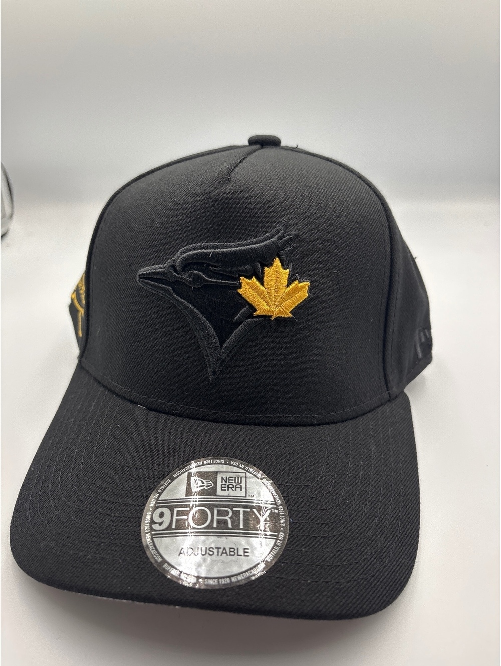 New Era 9FORTY Adjustable Toronto Blue Jays Black Baseball Cap